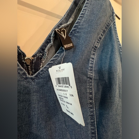 Windsor denim jumpsuit, size large. - Picture 3 of 3